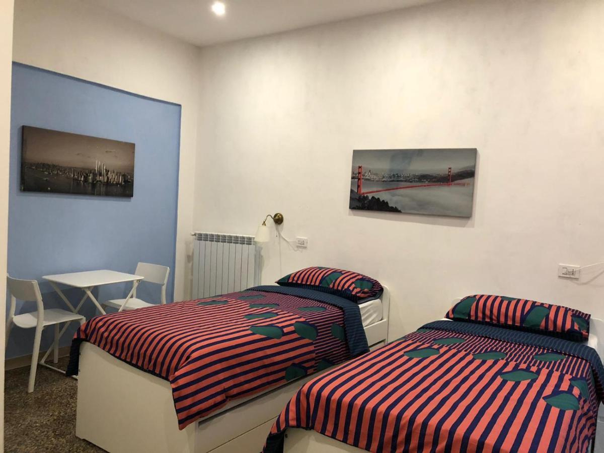 Station & Airport Hotell Pisa Exteriör bild